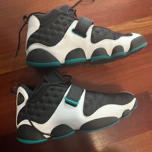 Jordan blackcat size 12